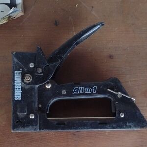 All-in-1 Black Staple Gun